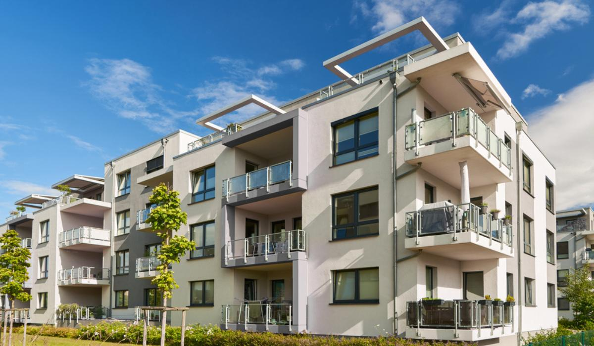 Flats & Apartments